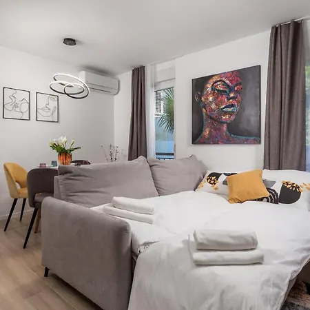 Modern Di Piu Free Secure Garage, Rijeka-opatija Hub Apartmán *