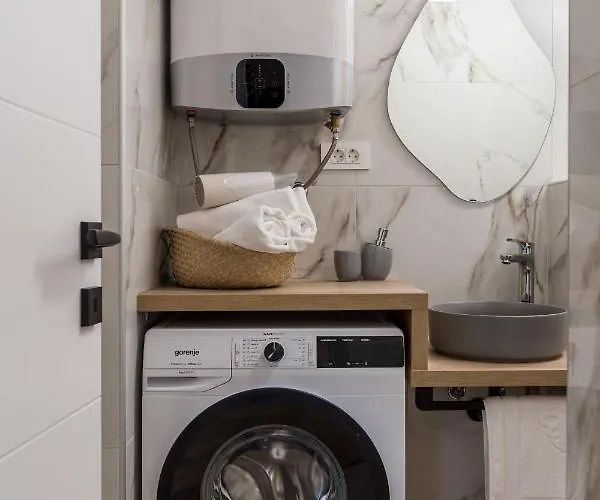 Modern Di Piu Apartmán *