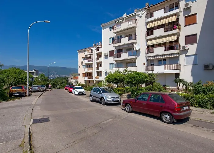 Modern Di Piu Apartmán *