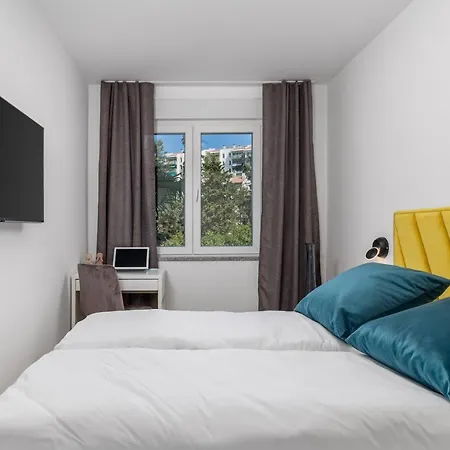 Modern Di Piu With Free 20m2 Garage Parking Rijeka