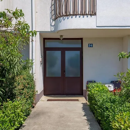 Modern Di Piu With Free 20m2 Garage Parking Rijeka